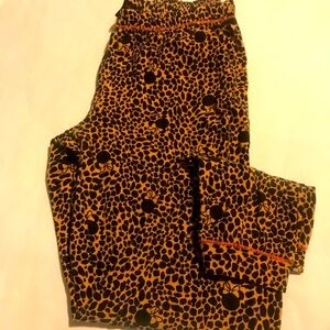 Minnie Mouse crop comfy pants